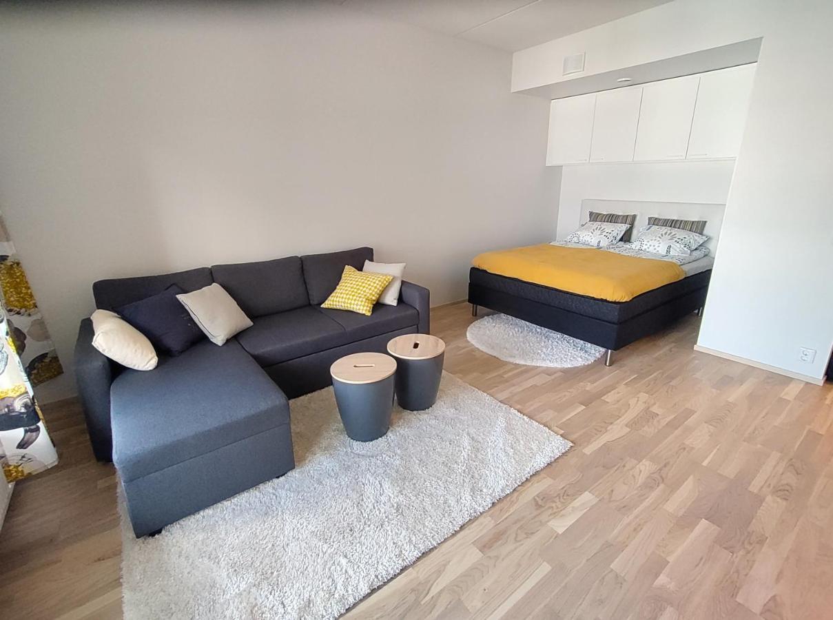 Fully Equipped New Apartment With Free Parking Tampere Esterno foto